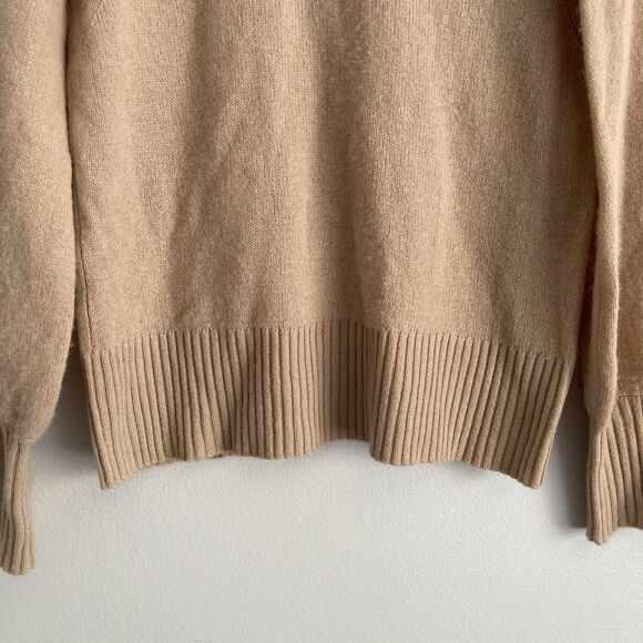 The Limited Womens Beige 100% Cashmere Sweater Size Small Classic Crewneck - Picture 4 of 8